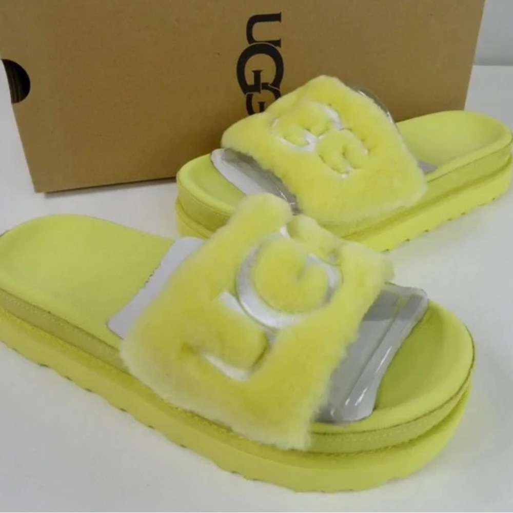 UGG Laton Fur Slide SZ 7 BRAND NEW 💛⭐️🌻🌝